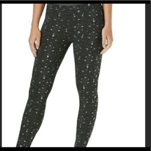 Snow White🍎 Leggings Disney Collection By Lauren Conrad